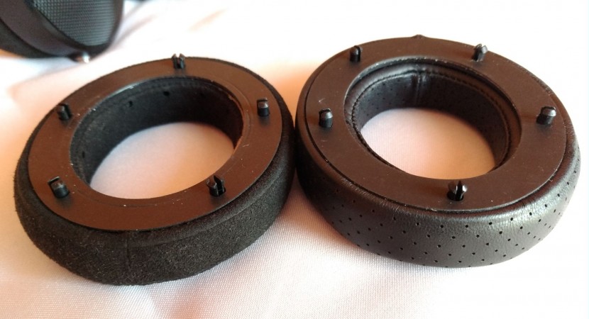 FOCAL Elear - poduszki fabryczna vs DEKONI od wewnątrz
