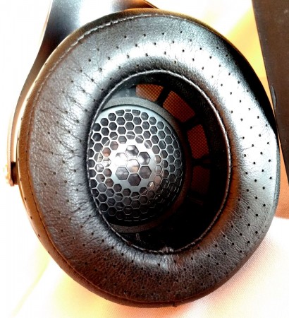 FOCAL Elear - z puduszką DEKONI