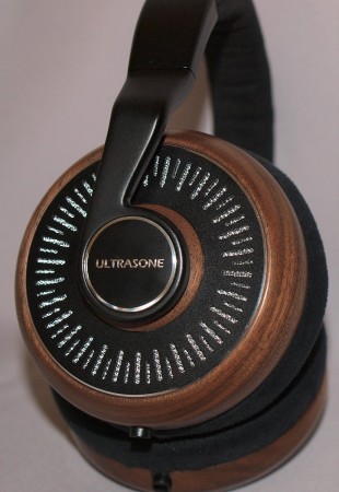 ULTRASONE E11 -  2