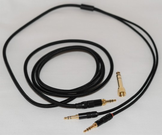 Monolith M1070 - kabel