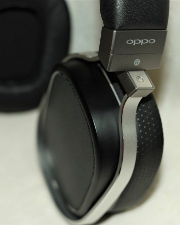 Oppo PM-2 - skręcone śrubkami elementy jarzma