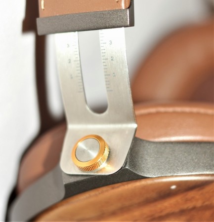 KLIPSCH HP-3 - podziałka milimetrowa na pałąku