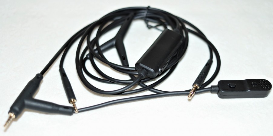 VOKYL ERUPT - kabel z dwoma mikrofonami do gier