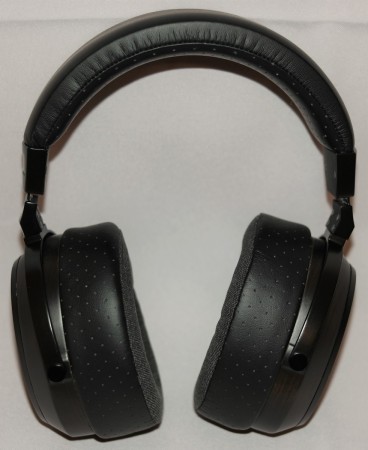 Monolith M570 - 2