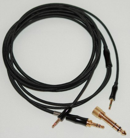 Monolith M570 - kabel